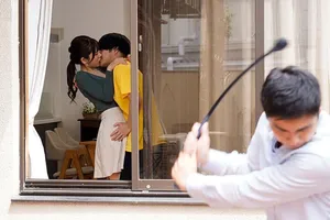 Bất lực nhìn thằng em trai cướp đi vợ thương yêu